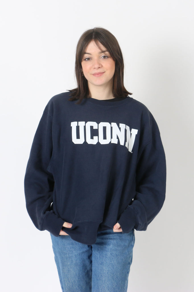 Vintage University of Connecticut Sweatshirt L