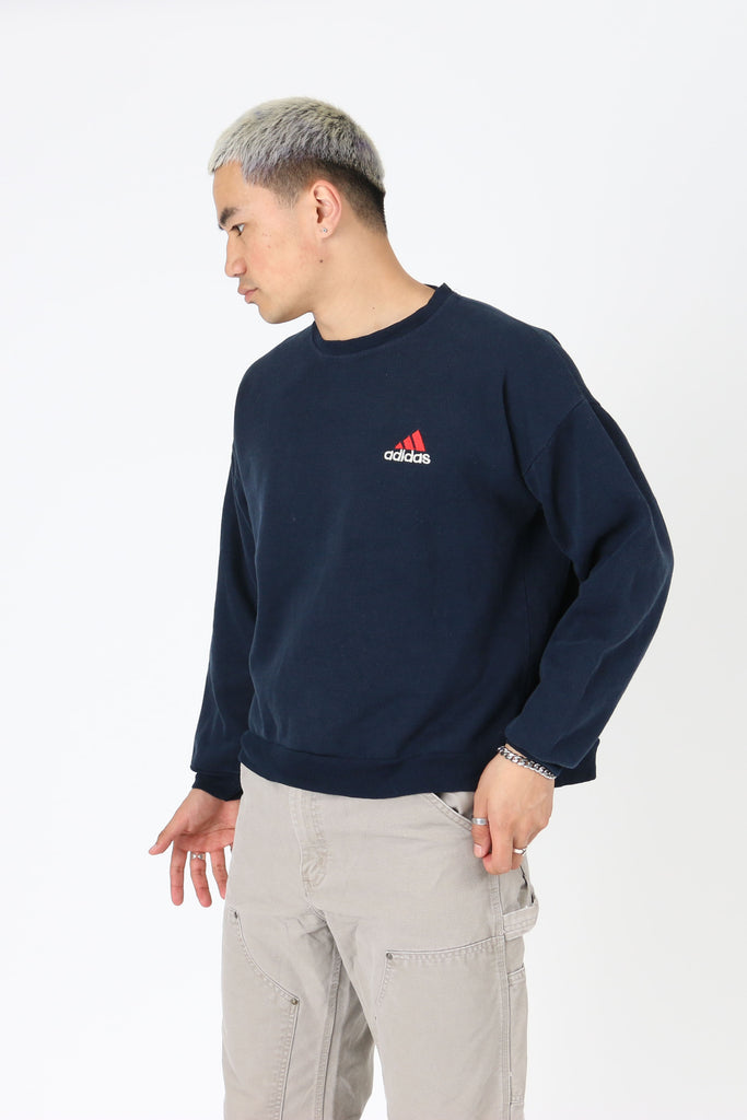 BRANDED SPORTS Vintage Adidas Logo Crewneck M