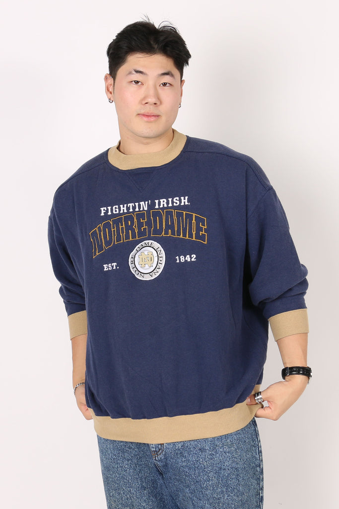 Vintage University of Notre Dame Fighting Irish Sweatshirt XL