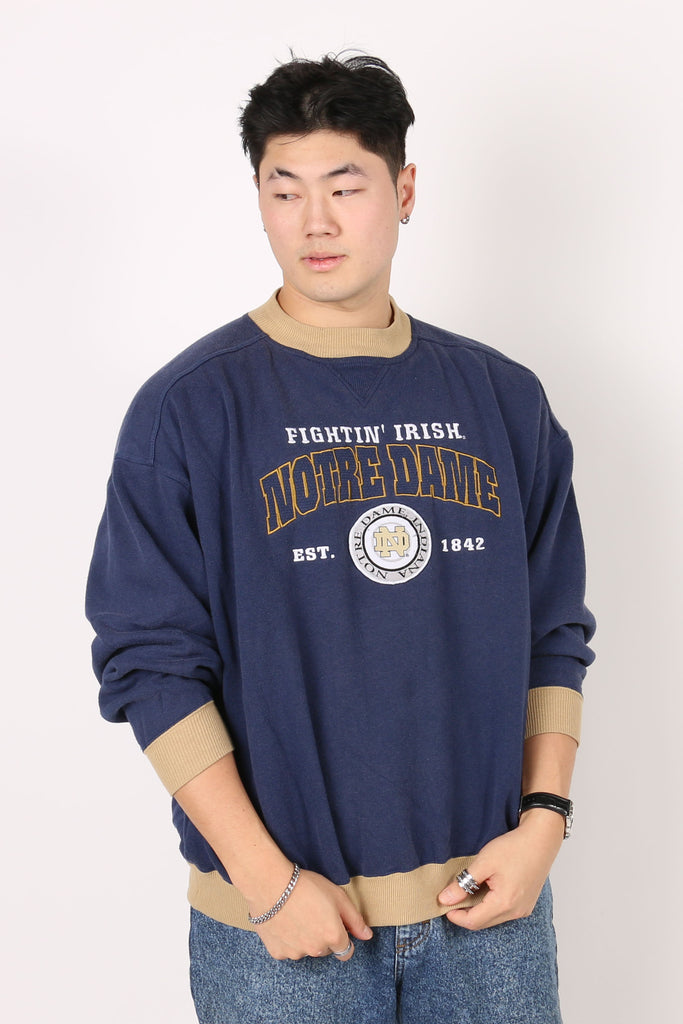 Vintage University of Notre Dame Fighting Irish Sweatshirt XL